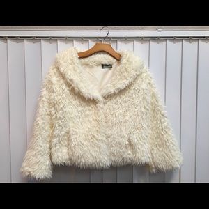 Womens Maude Cozy Coat